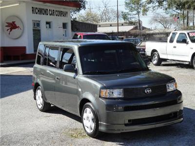 Used Scion xB 2005 : $8995