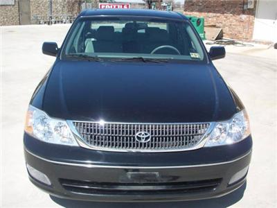 Used Toyota Avalon 2000 : $7950