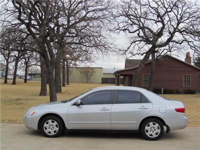 Used Honda Accord 2005 : $7795