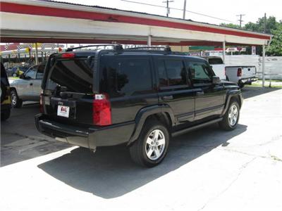 Used Jeep Commander 2006 : $15900