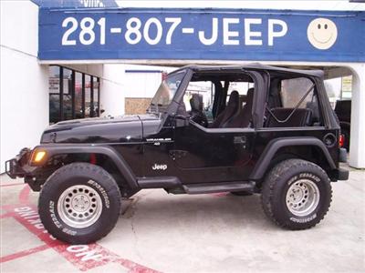 Used Jeep Wrangler 2000 : $10995
