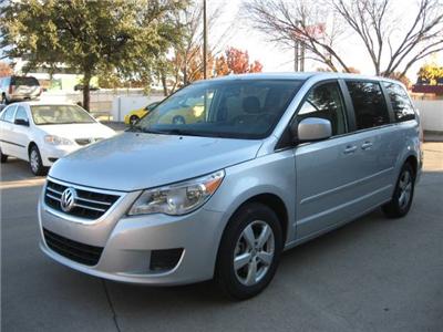Used Volkswagen Routan 2009 : $17998