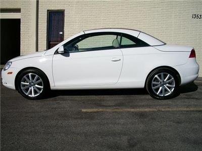 Used Volkswagen Eos 2007 : $14499