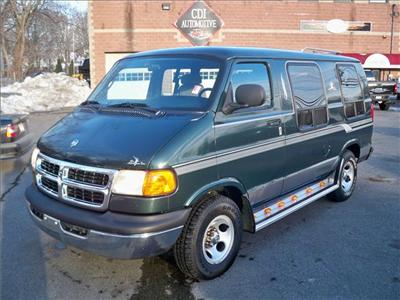 Used Dodge RamVan 2001 : $5995