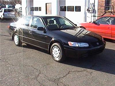 Used Toyota Camry 1998 : $5795