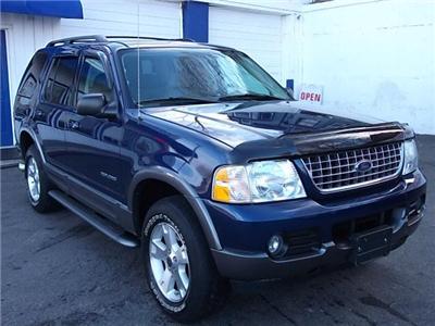 Used Ford Explorer 2004 : $10495