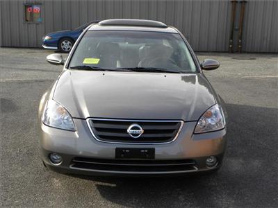 Used Nissan Altima 2002 : $9795