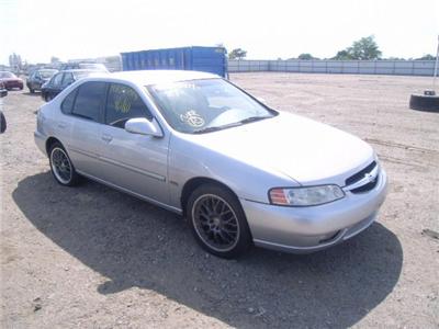 Used Nissan Altima 2001 : $4000