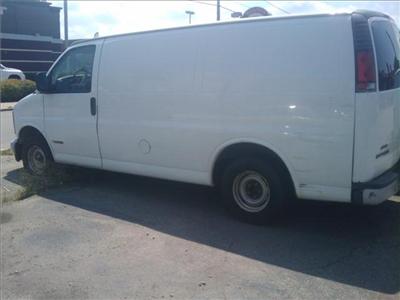 Used Chevrolet Express 2000 : $3499