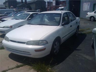 Used Geo Prizm 1997 : $2499