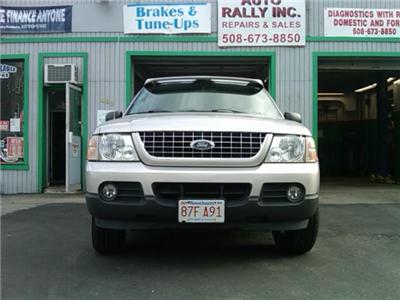 Used Ford Explorer 2003 : $8000