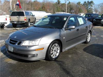 Used Saab 93 2004 : $7595
