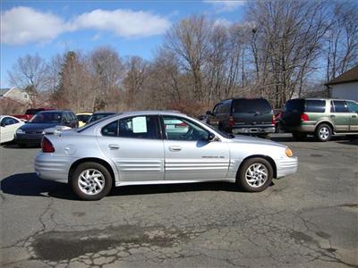 Used Pontiac GrandAm 2002 : $3988