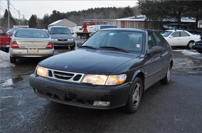 Used Saab 93 1999 : $2850