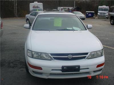 Used Nissan Maxima 1997 : $3695