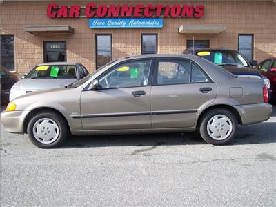 Used Mazda Protege 2000 : $3895