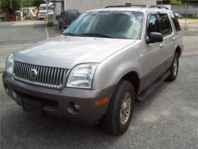 Used Mercury Mountaineer 2002 : $6495