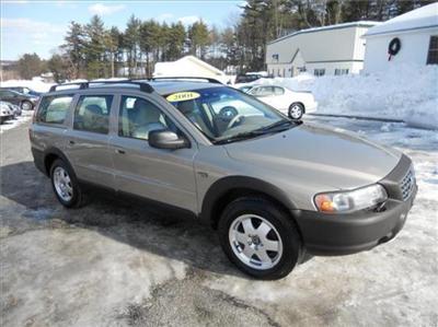 Used Volvo V70 2001 : $8495