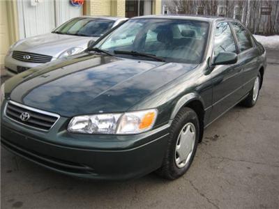 Used Toyota Camry 2000 : $5500