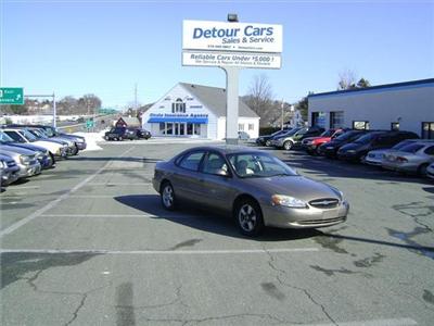 Used Ford Taurus 2002 : $6500