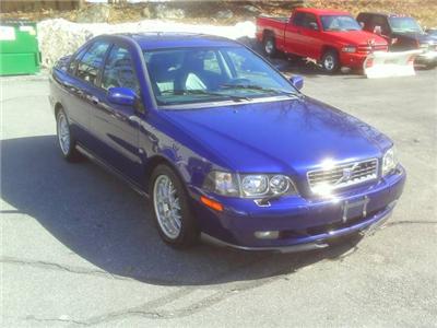 Used Volvo S40 2004 : $7795