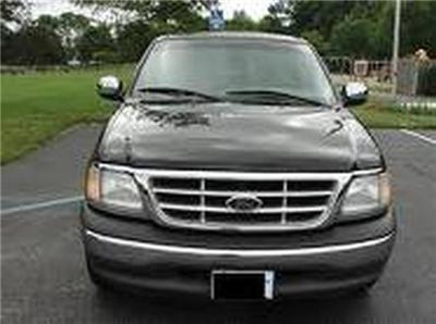 Used Ford F150 2002 : $10995