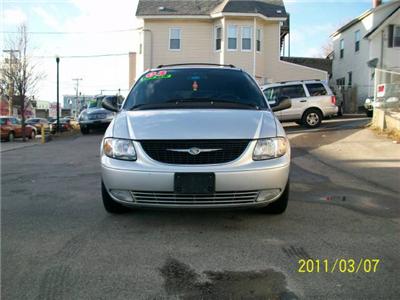Used Chrysler TownandCountry 2003 : $5300