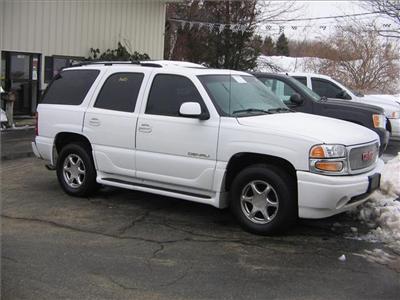 Used GMC Yukon 2001 : $8000