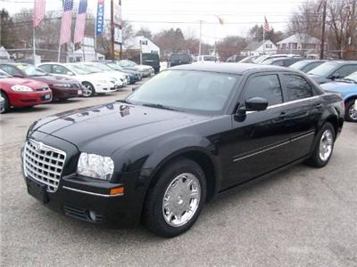 Used Chrysler 300 2005 : $13995