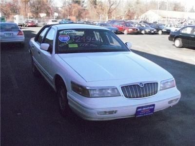 Used Mercury GrandMarquis 1996 : $2495