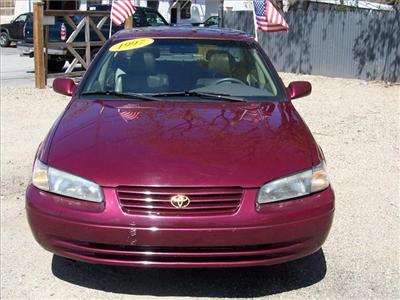Used Toyota Camry 1997 : $2900