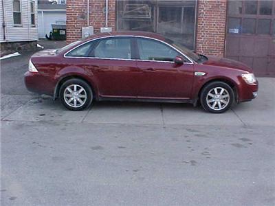 Used Ford Taurus 2008 : $9900