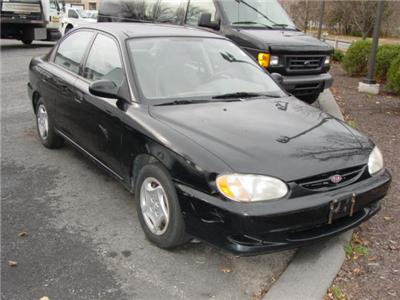 Used Kia Sephia 2001 : $1999