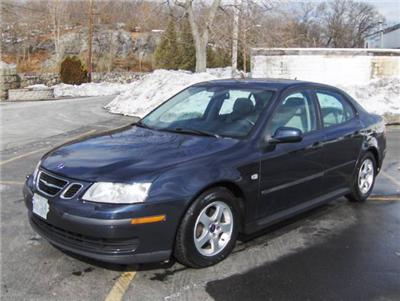 Used Saab 93 2004 : $8995