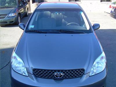 Used Toyota Matrix 2004 : $7995