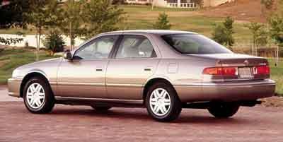 Used Toyota Camry 2000 : $7990