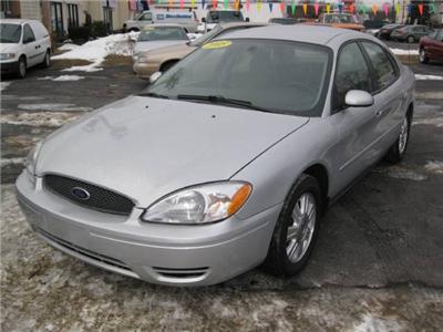 Used Ford Taurus 2005 : $5495