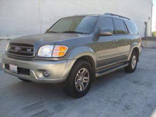 used Toyota Sequoia SR5 2004 : $13999