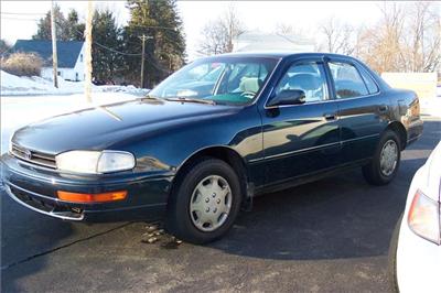Used Toyota Camry 1993 : $3995