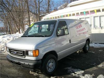 Used Ford Econoline 2004 : $4995