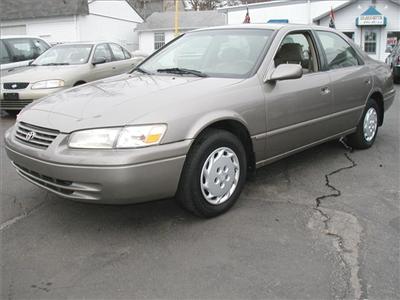 Used Toyota Camry 1999 : $5495