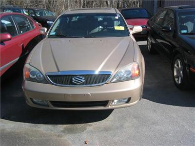 Used Suzuki Verona 2004 : $4250