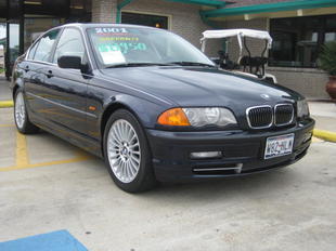used BMW 330 i 2001 : $8999