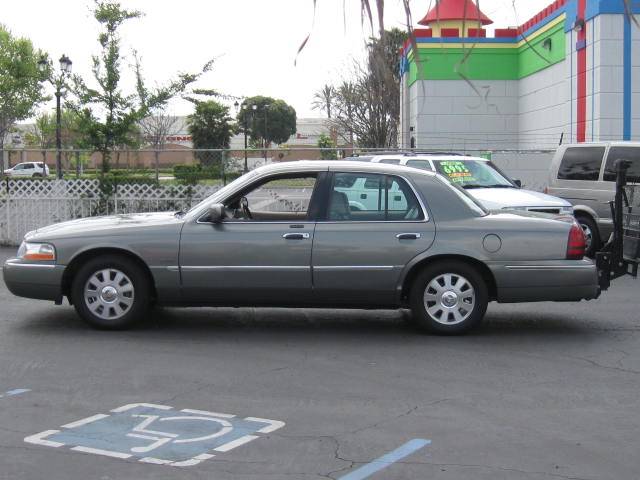 Used Mercury Grand Marquis 2003 : $8995