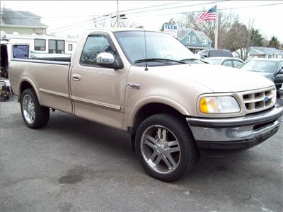 Used Ford F150 1997 : $4800