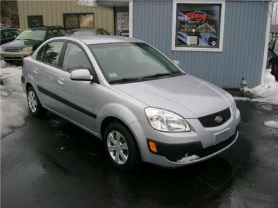 Used Kia Rio 2006 : $5900
