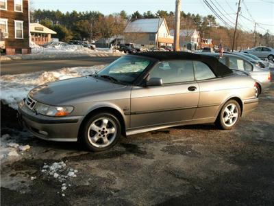 Used Saab 93 2001 : $4995
