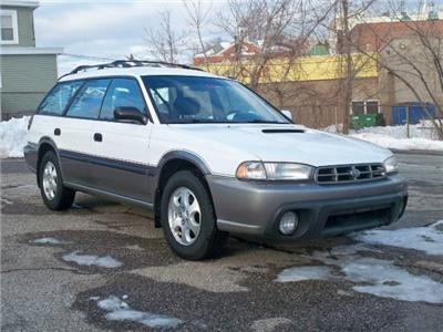 Used Subaru Legacy 1999 : $4495
