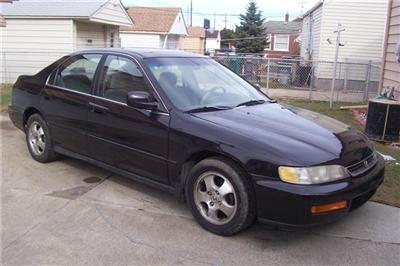 Used Honda Accord 1997 : $3500