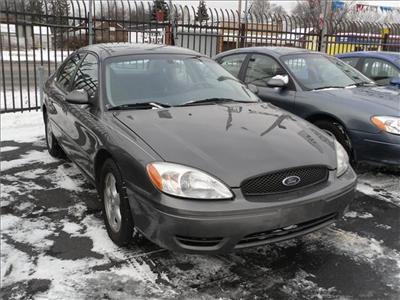 Used Ford Taurus 2004 : $0